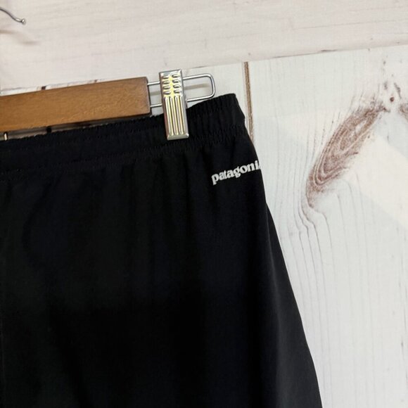 Patagonia Women’s Performance Pants M Black 32” Inseam Zip Pockets EUC - Picture 5 of 11